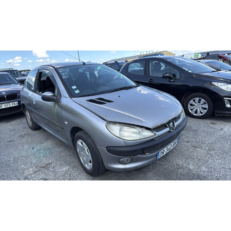 Pare choc avant PEUGEOT 206 Photo n°10