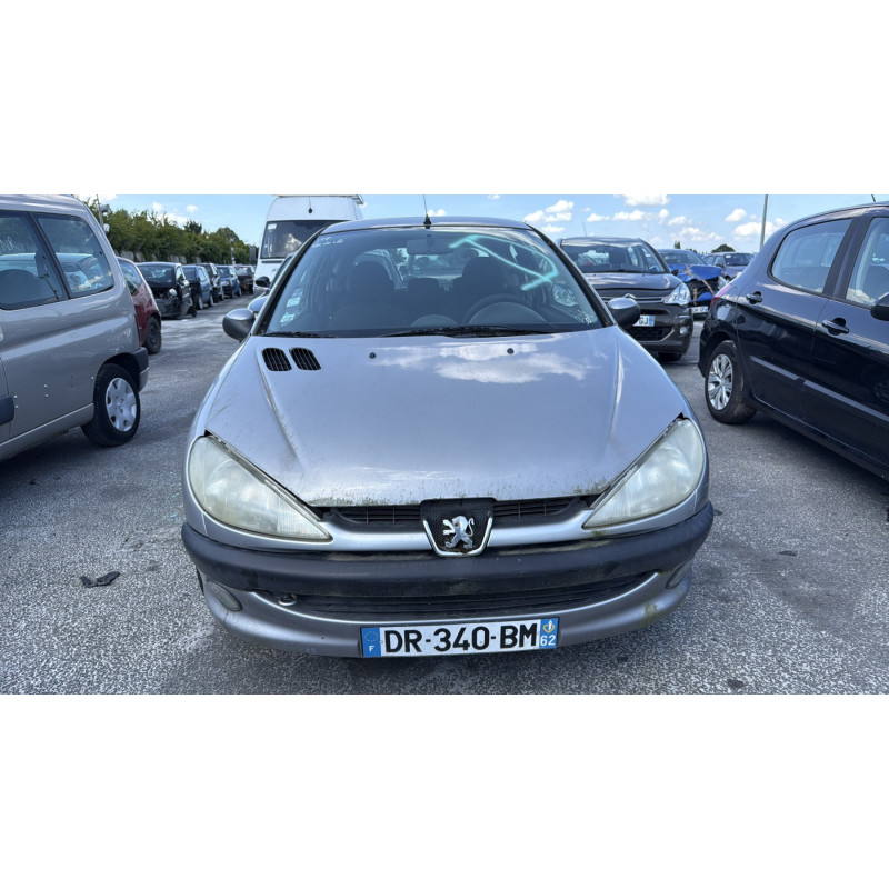 Pare choc avant PEUGEOT 206 Photo n°16