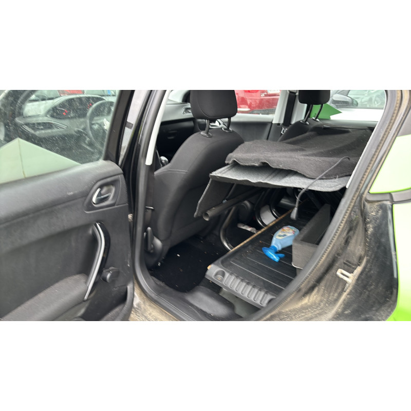 Pare choc arriere PEUGEOT 208 1 Photo n°16