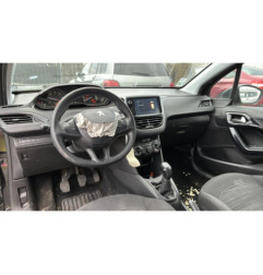 Pare choc arriere PEUGEOT 208 1