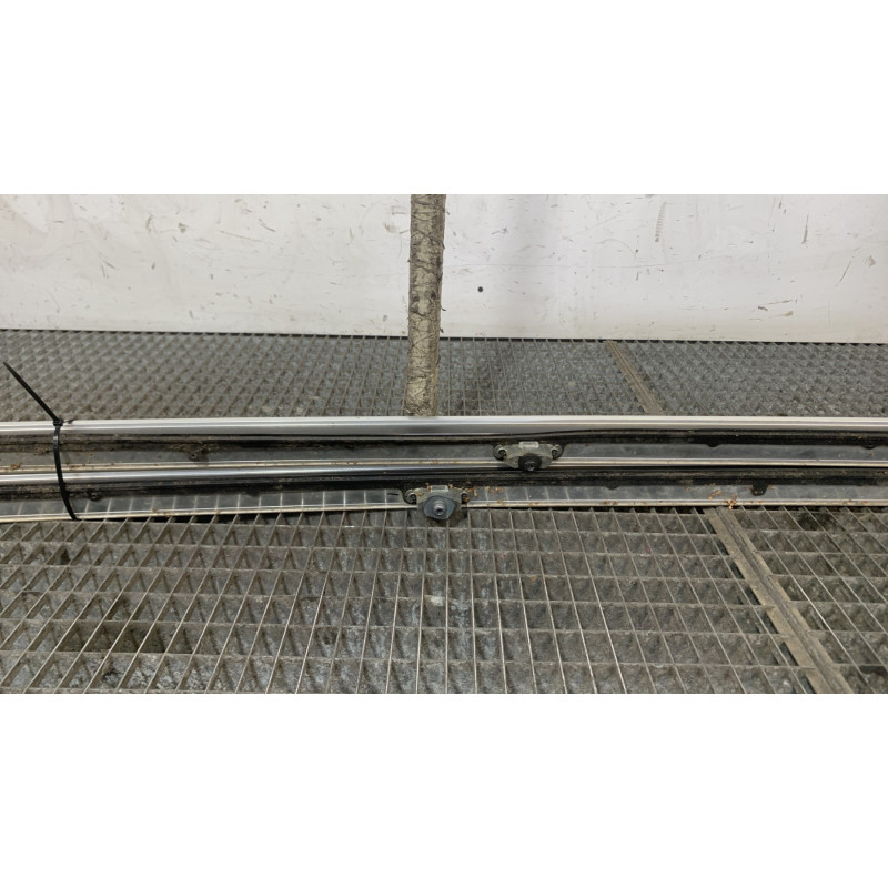 Barres de toit PEUGEOT 508 1 SW Photo n°7
