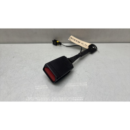 Attache ceinture avant gauche PEUGEOT 508 1 SW