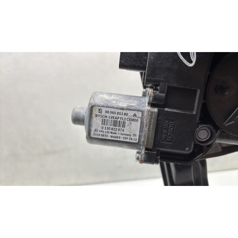 Leve vitre electrique arriere droit PEUGEOT 508 1 SW Photo n°5