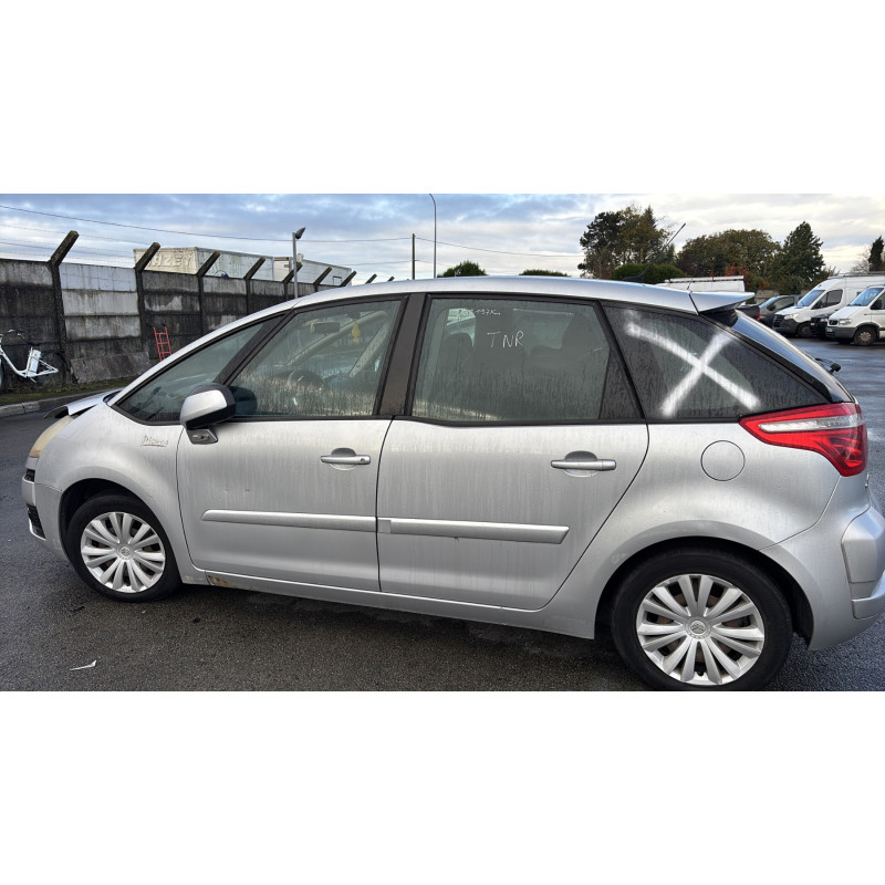Pare choc arriere CITROEN C4 PICASSO 1 Photo n°13