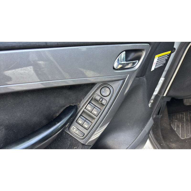 Pare choc arriere CITROEN C4 PICASSO 1 Photo n°17