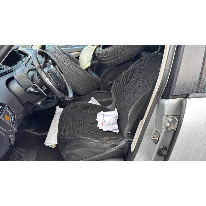 Pare choc arriere CITROEN C4 PICASSO 1 Photo n°18