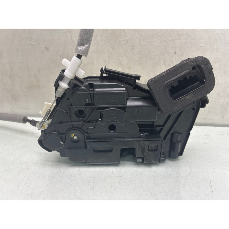 Serrure avant droit VOLKSWAGEN PASSAT 7 Photo n°4