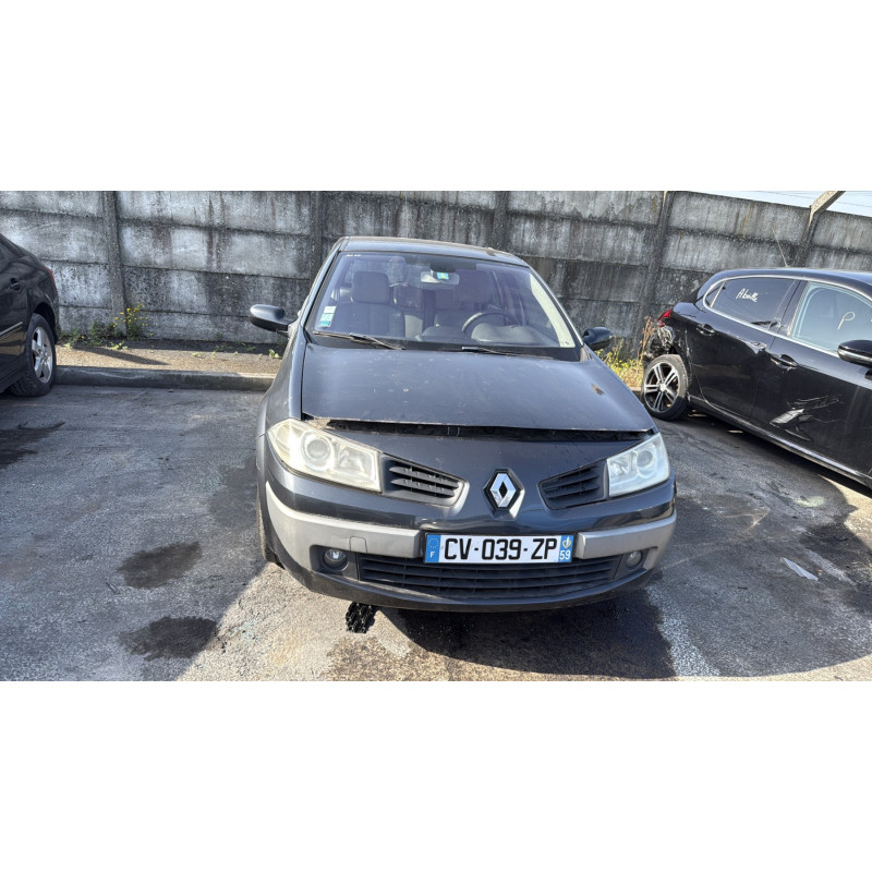 Pare choc arriere RENAULT MEGANE 2 Photo n°14
