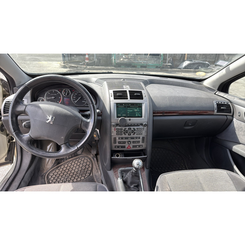 Capot PEUGEOT 407 Photo n°17