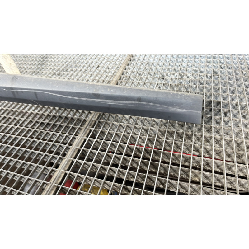 Baguette de porte avant gauche RENAULT MEGANE 3 Photo n°3