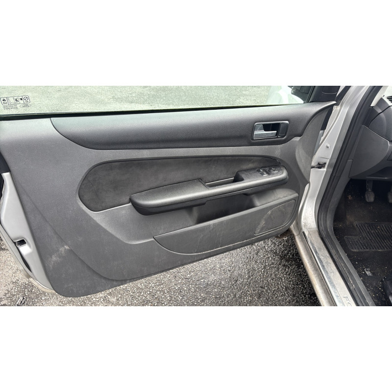 Feu de recul droit FORD FOCUS 2 Photo n°14