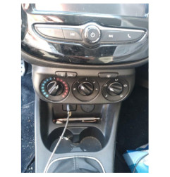 Anti brouillard gauche (feux) OPEL CORSA E