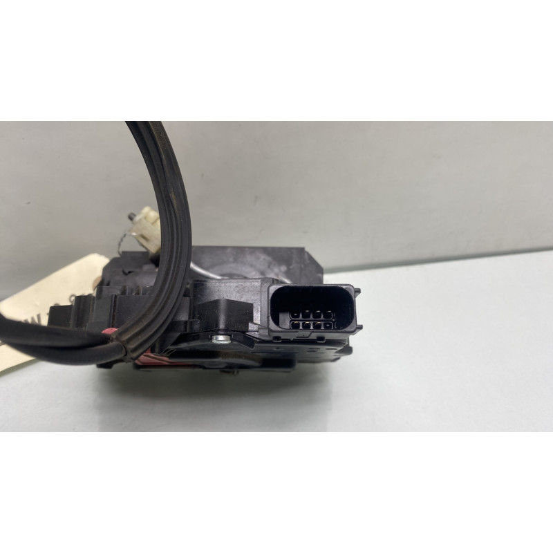 Serrure arriere droit OPEL CORSA E Photo n°3