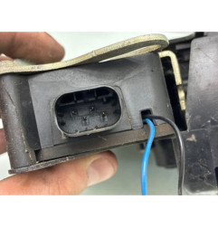 Serrure avant droit MERCEDES VITO 639