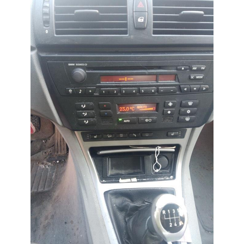 Etrier avant gauche (freinage) BMW X3 E83 Photo n°6