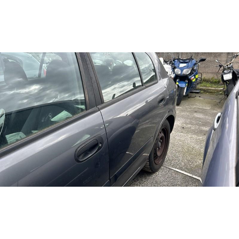 Pare choc arriere NISSAN ALMERA 2 Photo n°13