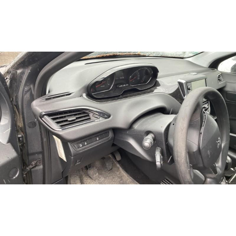 Pare choc arriere PEUGEOT 208 1 Photo n°9