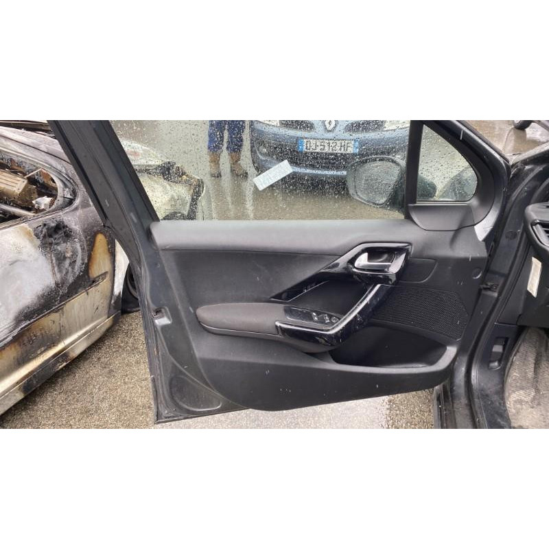 Pare choc arriere PEUGEOT 208 1 Photo n°10