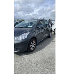 Pare choc arriere PEUGEOT 208 1