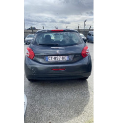 Pare choc arriere PEUGEOT 208 1