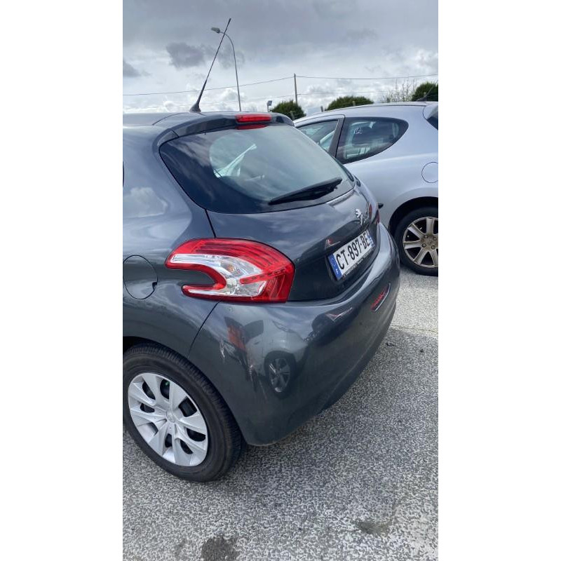 Pare choc arriere PEUGEOT 208 1 Photo n°19