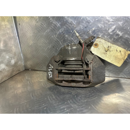 Etrier avant gauche (freinage) PEUGEOT 205