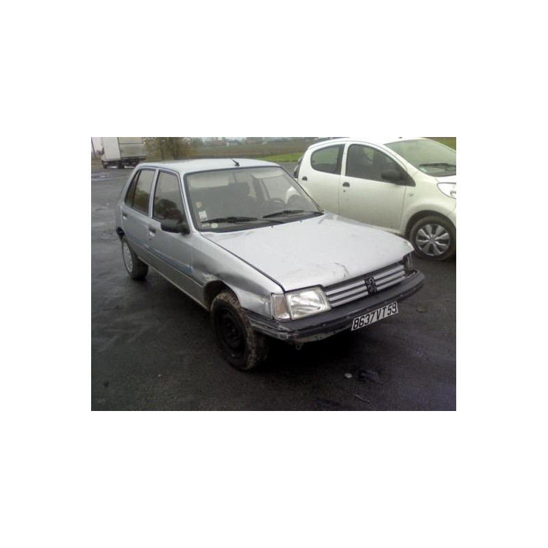 Etrier avant gauche (freinage) PEUGEOT 205 Photo n°5