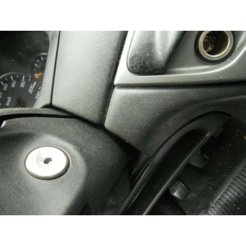 Etrier avant gauche (freinage) FORD FOCUS 1 Photo n°10
