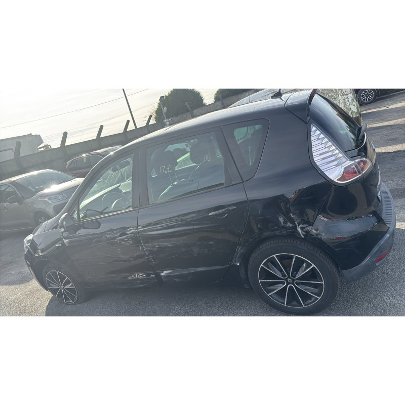 Vitre arriere gauche RENAULT SCENIC 3 Photo n°20
