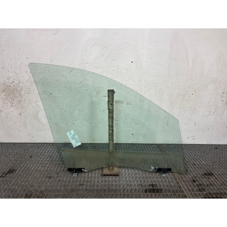Vitre avant gauche RENAULT SCENIC 3