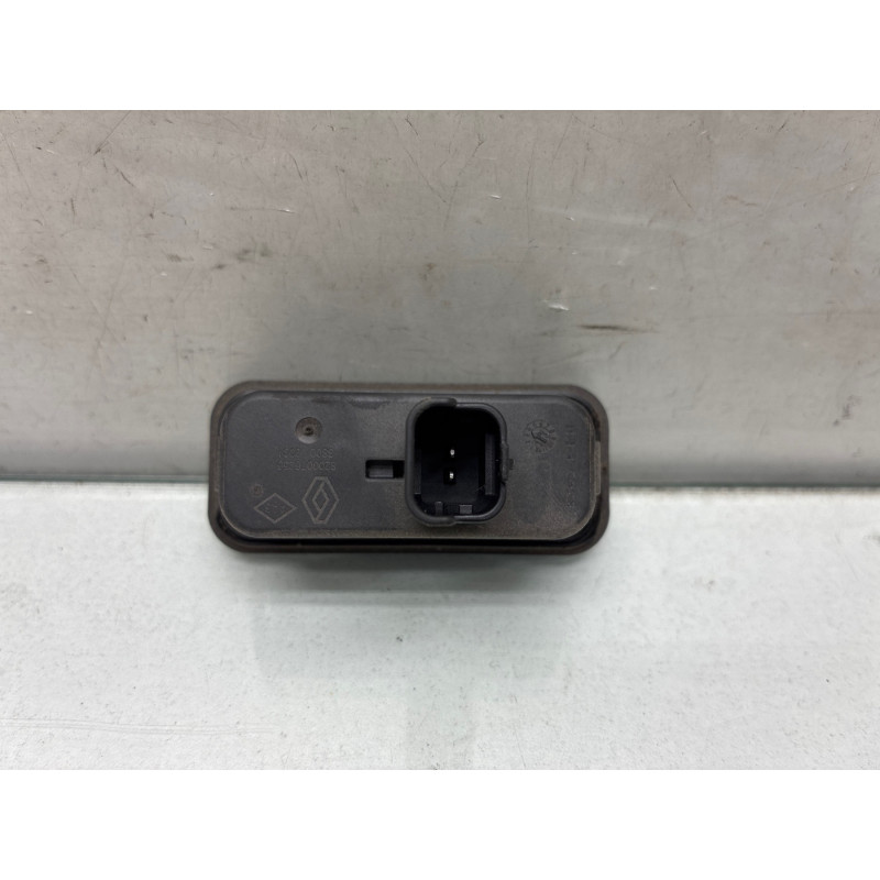 Bouton de coffre RENAULT SCENIC 3 Photo n°1