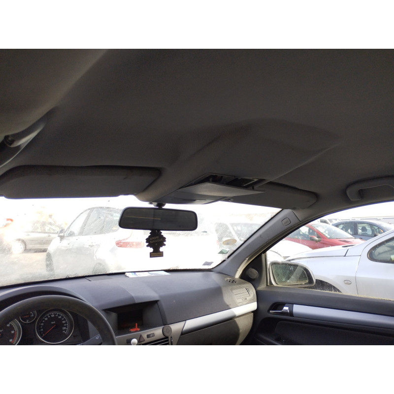 Vitre arriere gauche OPEL ASTRA H Photo n°16