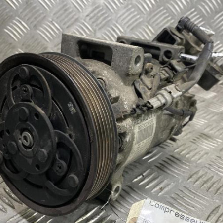 Compresseur clim RENAULT CLIO 4 Photo n°1