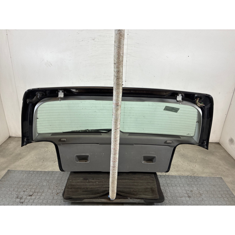 Malle/Hayon arriere VOLKSWAGEN GOLF 4 Photo n°5