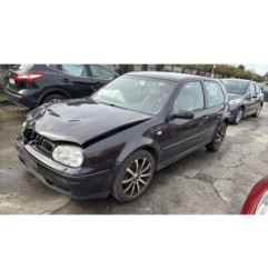 Malle/Hayon arriere VOLKSWAGEN GOLF 4