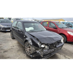 Malle/Hayon arriere VOLKSWAGEN GOLF 4