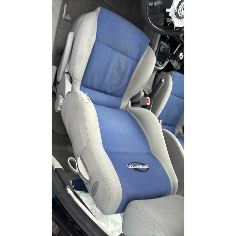 Malle/Hayon arriere VOLKSWAGEN GOLF 4 Photo n°17