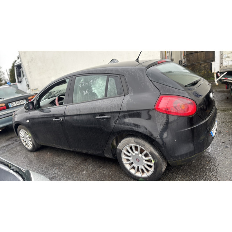 Vitre arriere gauche FIAT BRAVO 2 Photo n°10