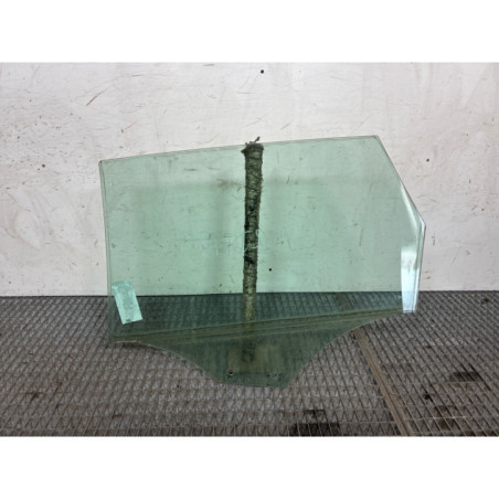 Vitre arriere droit AUDI A4 3