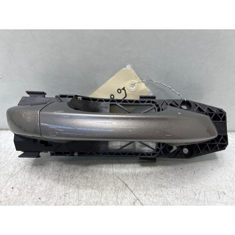 Poignee porte arriere droit VOLKSWAGEN GOLF 7 Photo n°4