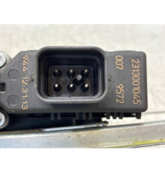 Leve vitre electrique arriere gauche OPEL ZAFIRA B Photo n°1