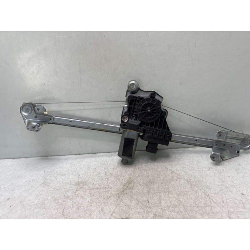 Leve vitre electrique arriere gauche OPEL ZAFIRA B Photo n°3
