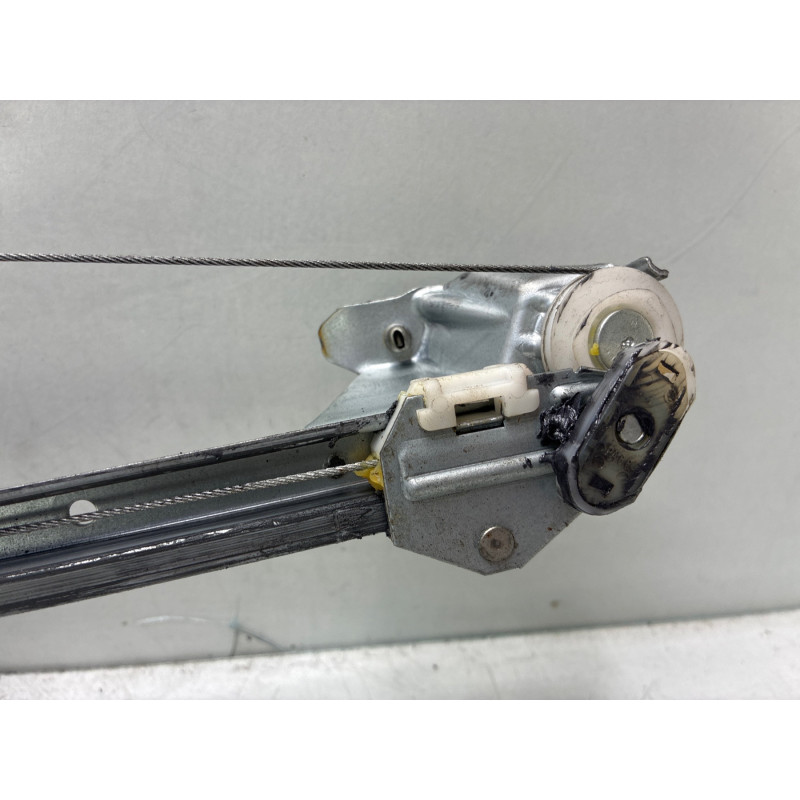 Leve vitre electrique arriere gauche OPEL ZAFIRA B Photo n°5