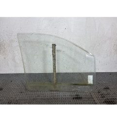 Vitre avant gauche MERCEDES VITO 639