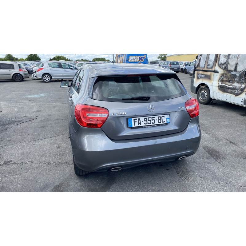 Cremaillere assistee MERCEDES CLASSE A 176 Photo n°11