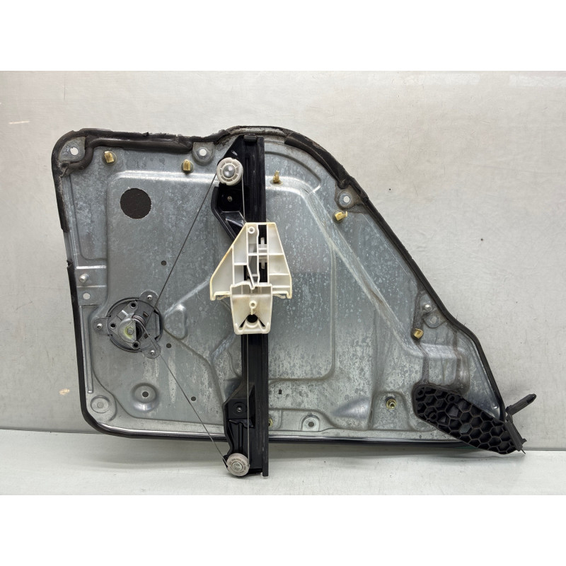 Leve vitre mecanique arriere droit SKODA FABIA 1 Photo n°3