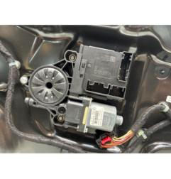 Leve vitre electrique avant droit VOLKSWAGEN PASSAT 6