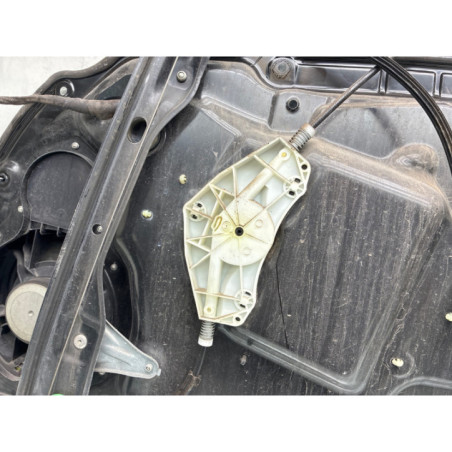 Leve vitre electrique avant gauche VOLKSWAGEN PASSAT 6