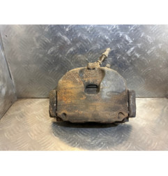 Etrier avant gauche (freinage) FORD KUGA 2