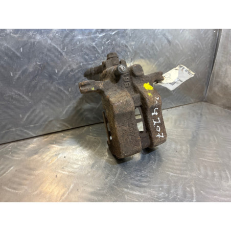 Etrier arriere droit (freinage) HONDA FR-V Photo n°1
